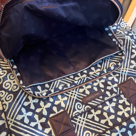 Vera Bradley - Lighten Up Go Anywhere Carry On - Cuban Tiles NWOT - Picture 4 of 6